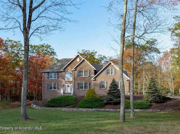 1300 Sandspring Rd, Bear Creek Township, PA 18702