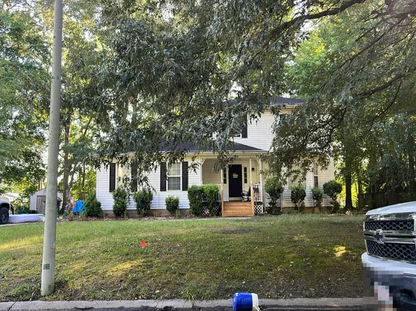 829 White Oaks Ln, Pocomoke City, MD 21851