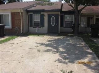 573 Peregrine St, Virginia Beach, VA 23462