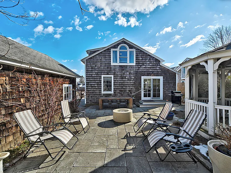 18 Rysam St — Photo 25