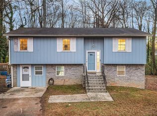 394 Burr Oak Ct, Lawrenceville, GA 30046