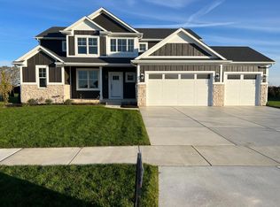 9402 100th Ave, Saint John, IN 46373