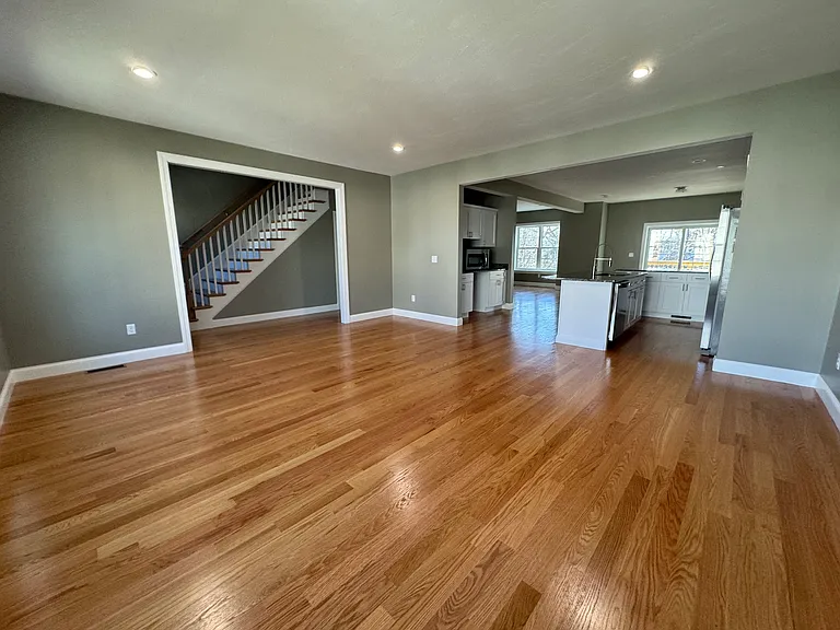 1205 Hunting Hill Dr — Photo 11