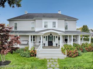 26 River Ave, Monmouth Beach, NJ 07750