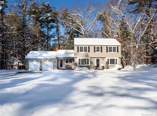 21 Westridge Dr, Simsbury, CT 06070