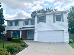 2333 Ardaugh Ave, Crest Hill, IL 60403