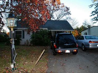 36 Pine Tree Rd, Coventry, RI 02816