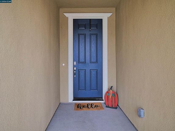 4th image of 551 Pino Ln