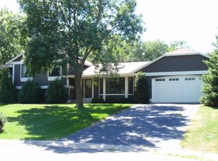 4875 Norwood Ln N, Plymouth, MN 55442