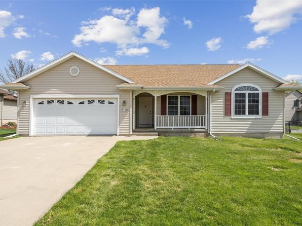 1770 North Dr, Ely, IA 52227