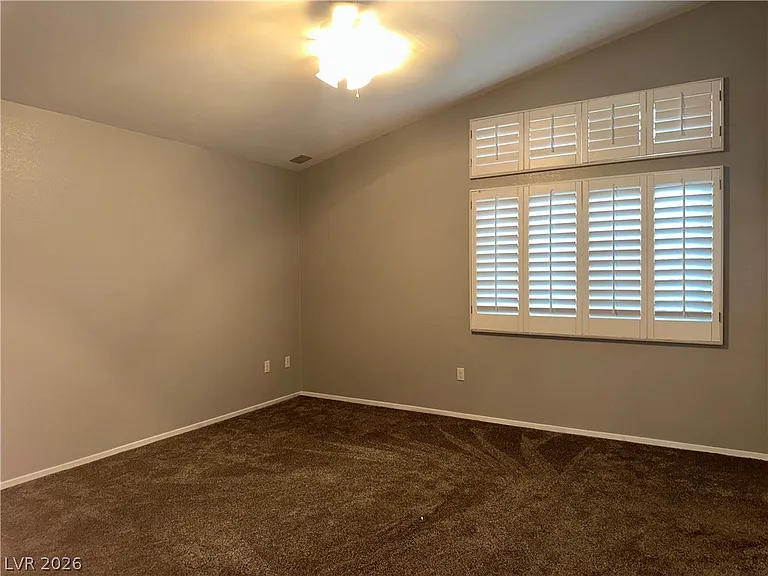 27 Garrett Ct — Photo 8