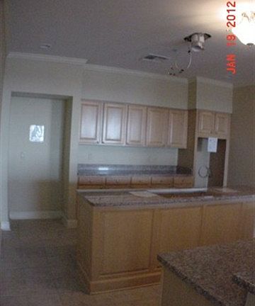 5th image of 215 W College Ave #Penthouse 1001-1001