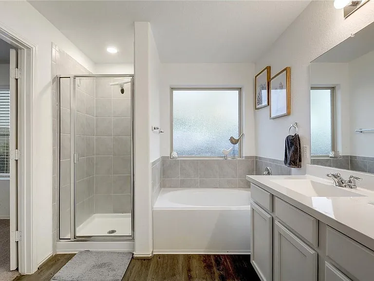 15400 Summer Ray Dr — Photo 18
