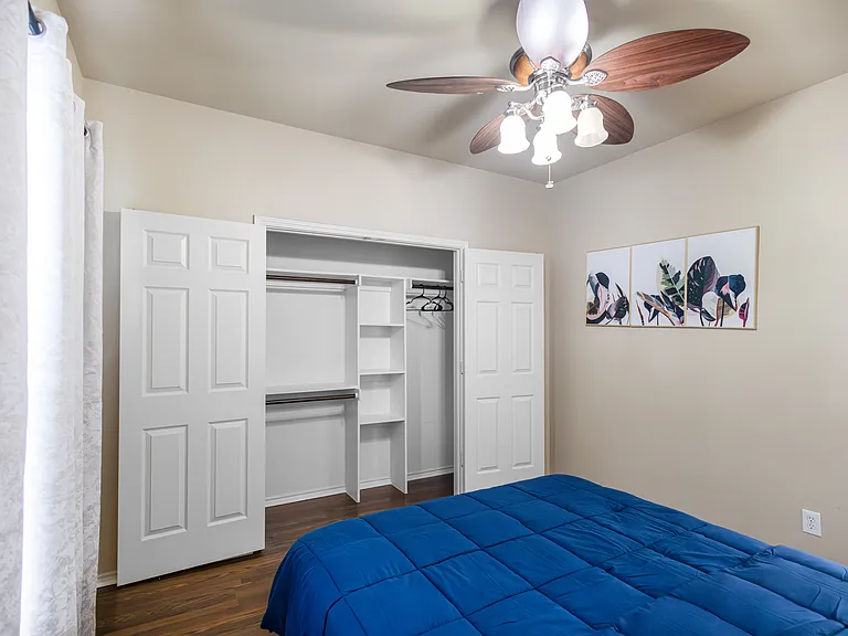 154 Castleridge Dr #B — Photo 20