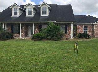 1249 N Meeker Rd, Beaumont, TX 77713