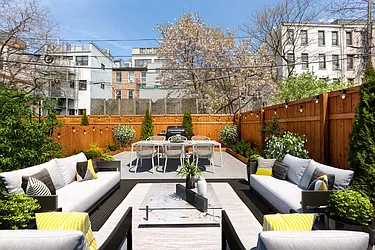 41 Garnet Street in Carroll Gardens