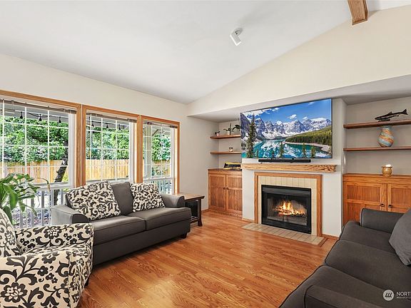 5th image of 30706 48th Avenue S
