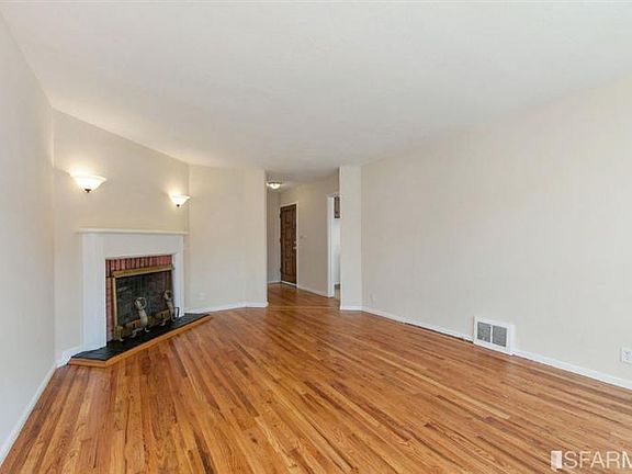 5th image of 393 Oxford St