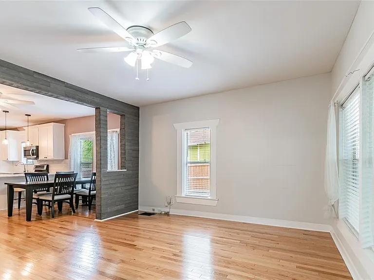 317 W Jean St — Photo 13