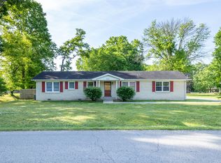 303 Pawnee Trl, Columbia, TN 38401