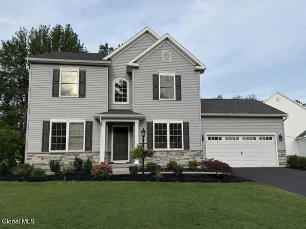 1B Lavender Way, Ballston Lake, NY 12019