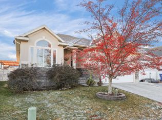 302 E Interlochen Ln N, Tooele, UT 84074