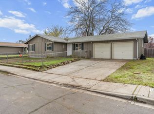 2618 Carr St, White City, OR 97503