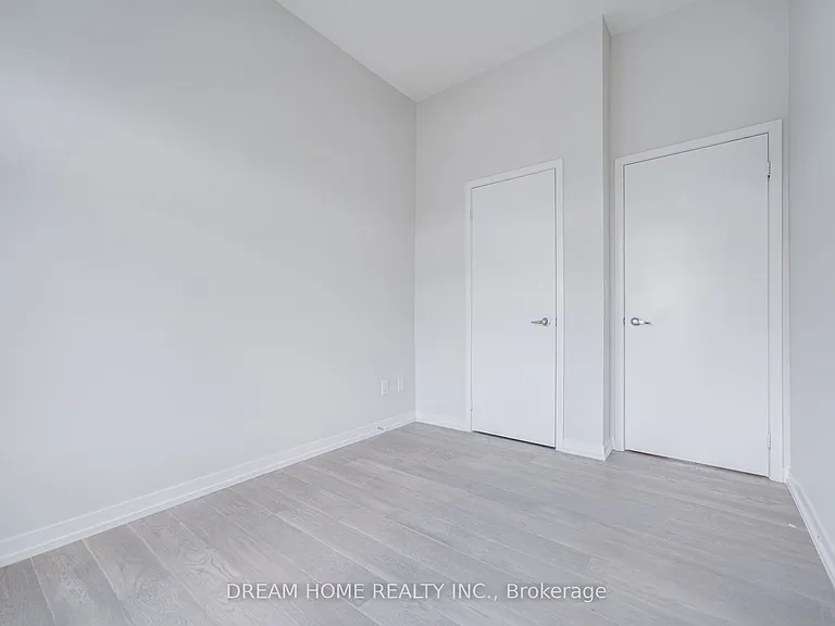 7 Heswall Ln — Photo 40