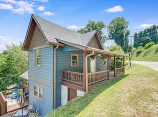 909 W Tate St, Marion, NC 28752