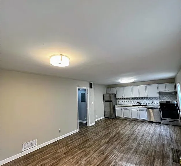 1011 Curran St NW #2 — Photo 17