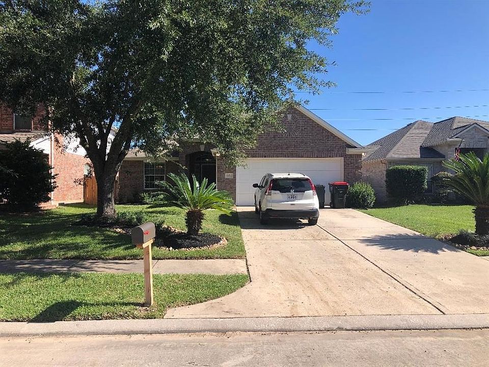 1st image of 12227 Piney Bend Dr
