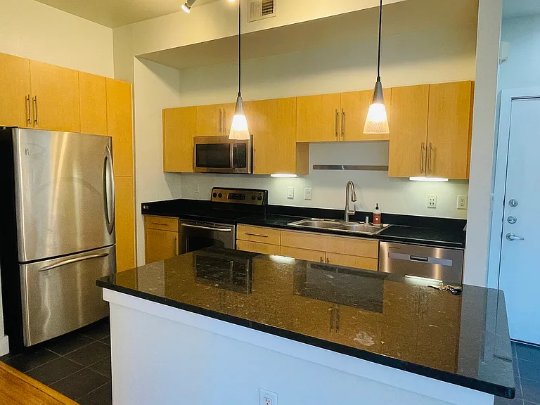 4605 Cedar Springs Rd #338 — Photo 8