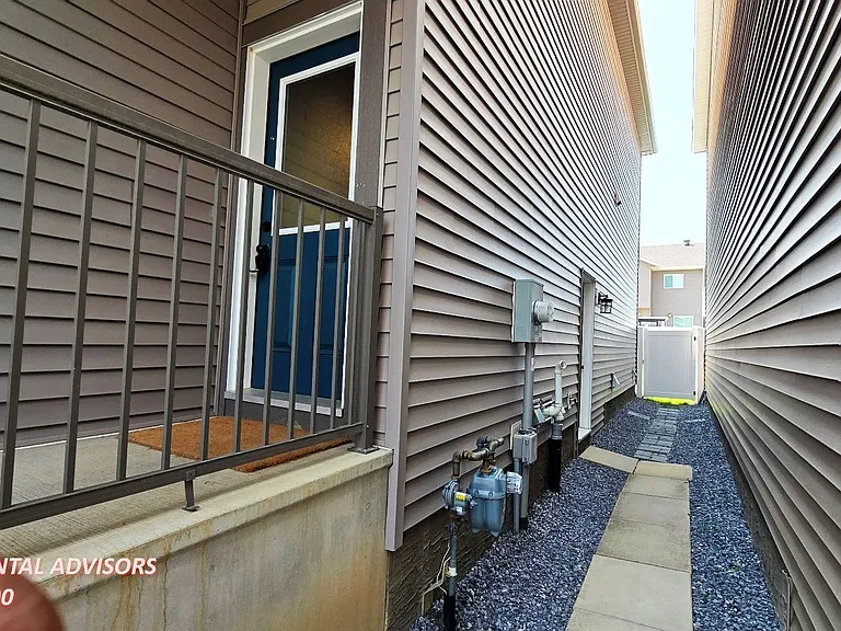 17764 73rd St NW — Photo 23