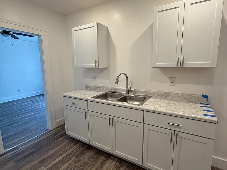 15203 Kinsman Rd #1 — Photo 15