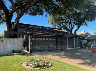6236 Wheaton Dr, Fort Worth, TX 76133