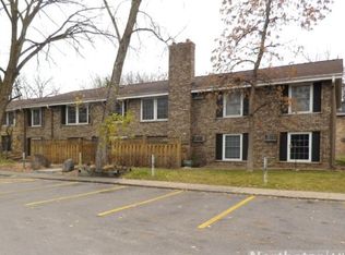 4512 Cedar Lake Rd S APT 7, St Louis Park, MN 55416