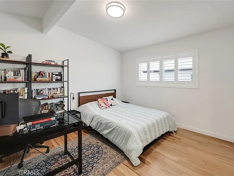 1214 1st Pl — Photo 41