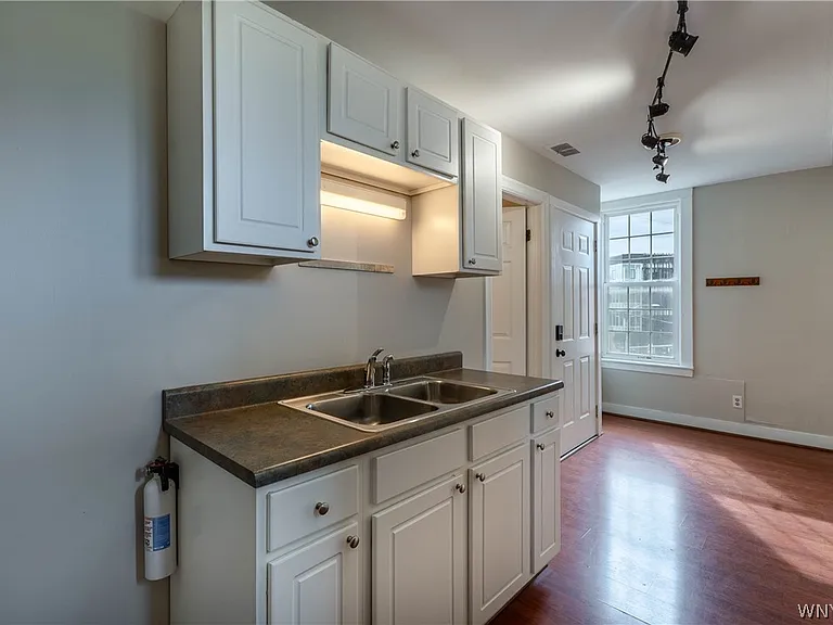117 Bidwell Pkwy #3 — Photo 16
