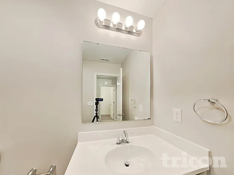 805 Alta Way — Photo 14