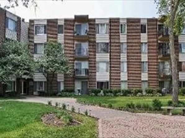 140 W Wood St Unit 219, Palatine, IL 60067