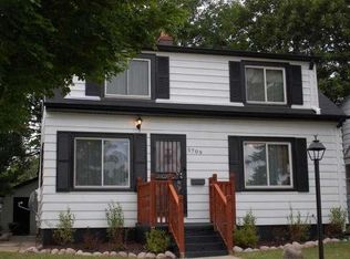 5709 N 67th St, Milwaukee, WI 53218