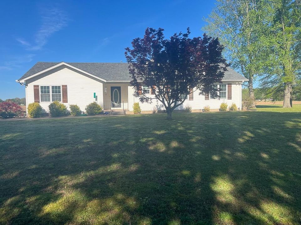 1st image of 1347 Becton Williams Rd
