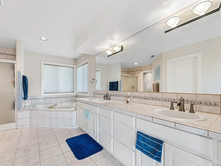13923 SW Mistletoe Dr — Photo 20