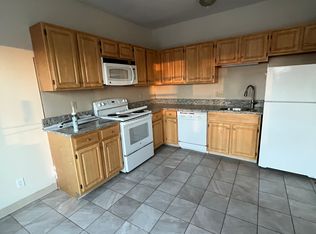 1135 Commonwealth Ave #9, Allston, MA 02134