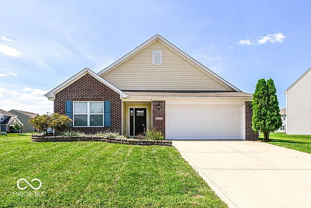 4324 Big Leaf Ln