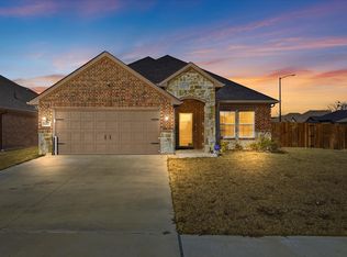 602 Moseley Ln, Greenville, TX 75402