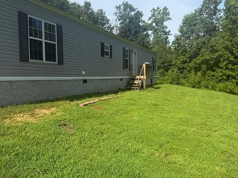1375 Shinbone Ridge Rd — Photo 1