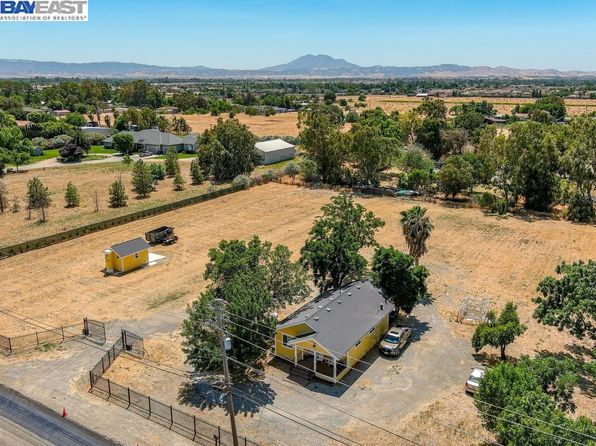 6381 Sellers Ave, Oakley, CA 94561