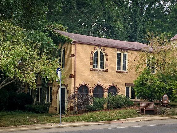 2nd image of 3199 Indianola Ave