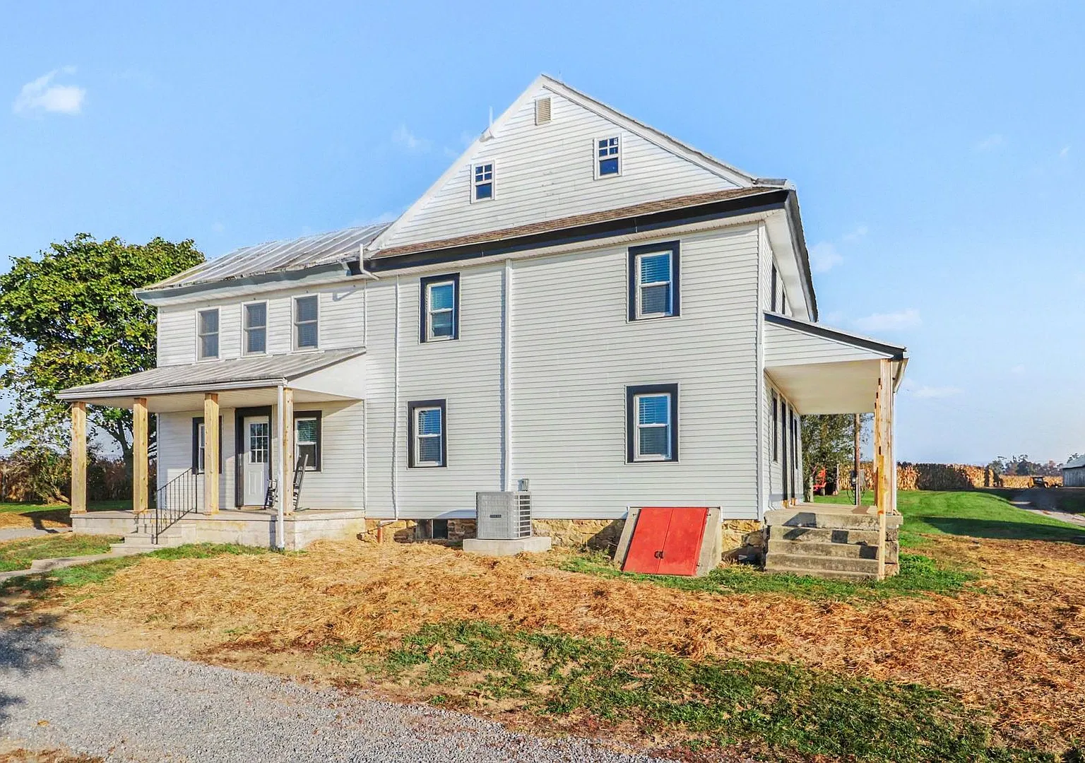 This Well-Maintained 5-Bedroom, 2-Bathroom Single Family Home For Rent in Annville, PA/Northern L... — Photo 4